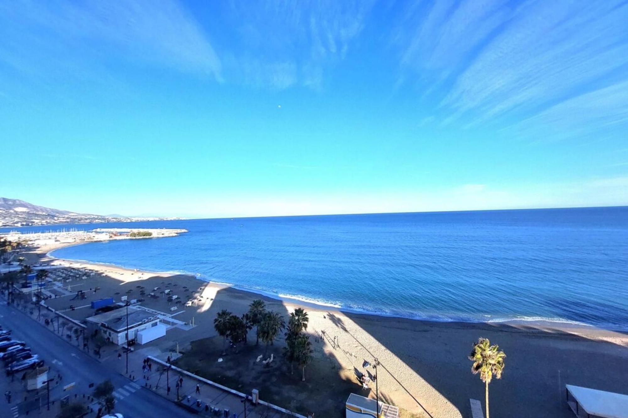 Paseo Del Rey - Fuengirola 2 Bedrooms Oceanfront Apartment المظهر الخارجي الصورة