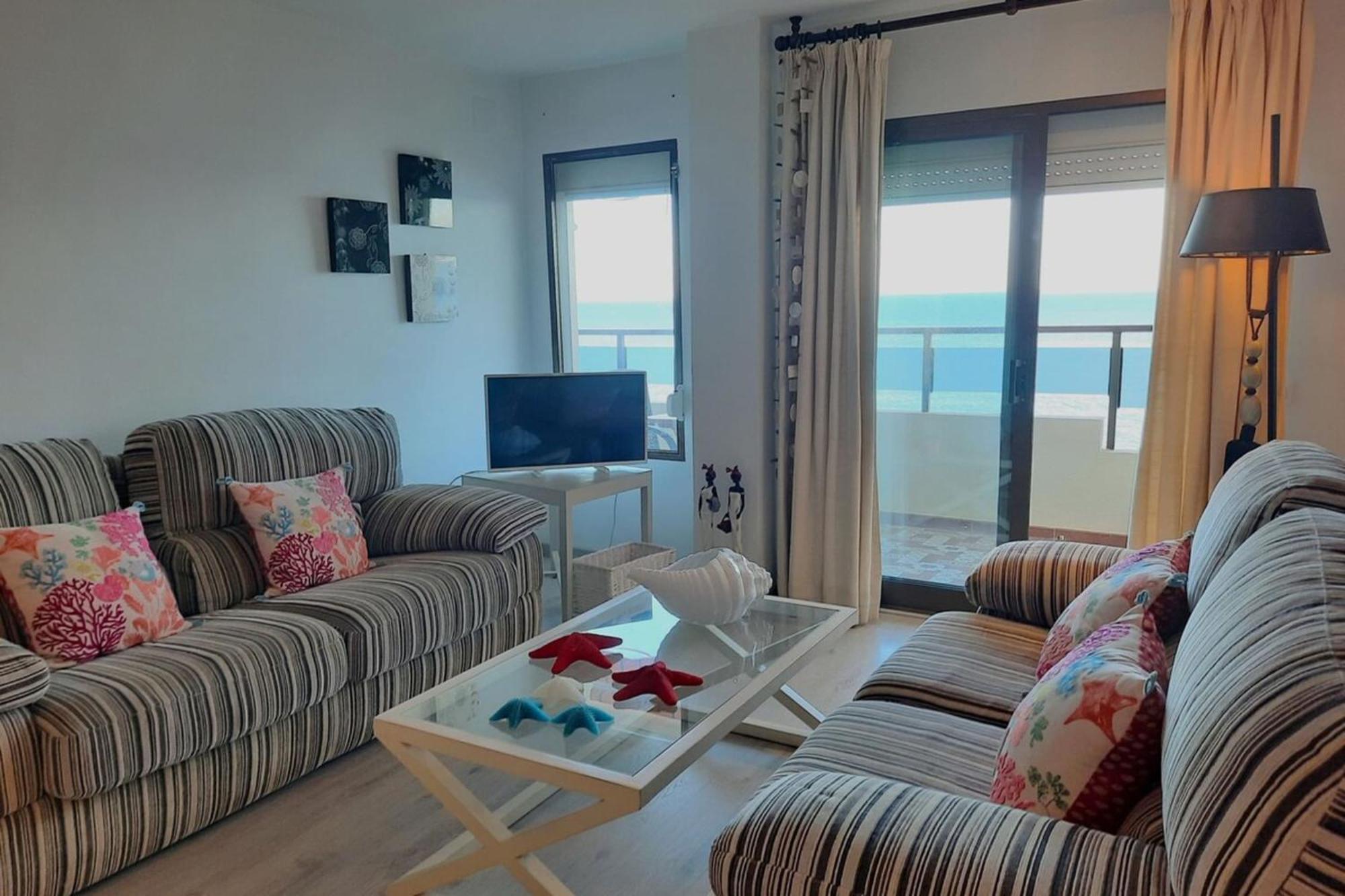 Paseo Del Rey - Fuengirola 2 Bedrooms Oceanfront Apartment المظهر الخارجي الصورة
